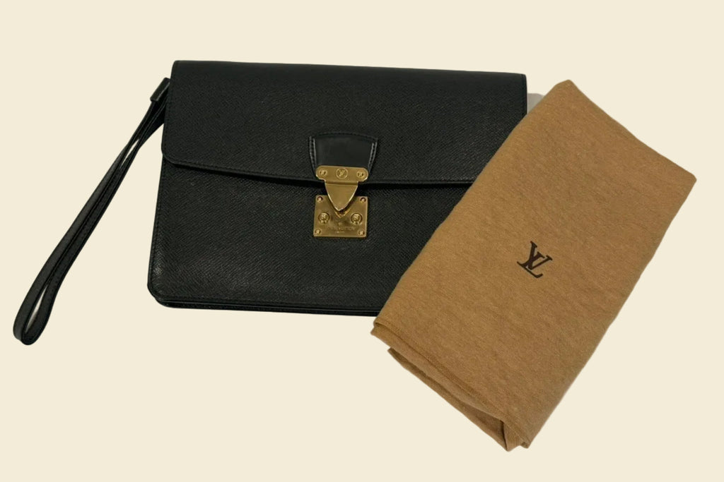 Louis Vuitton Taiga Kourad Wristlet