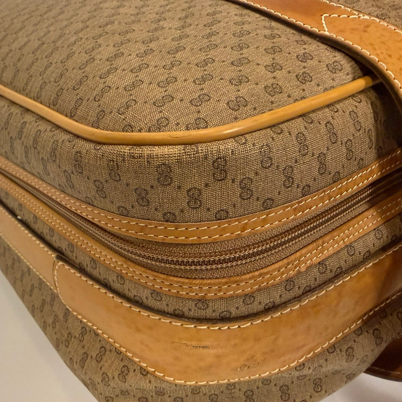 Gucci GG Supreme Web Suitcase