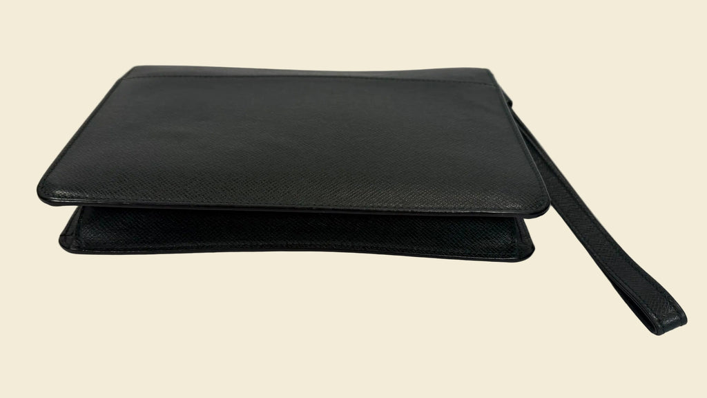 Louis Vuitton Taiga Kourad Wristlet