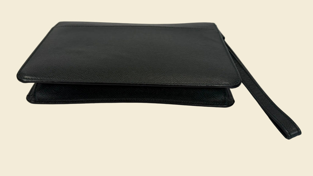 Louis Vuitton Taiga Kourad Wristlet